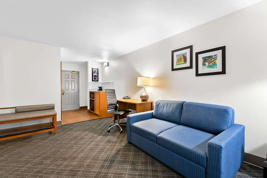 Comfort Inn & Suites Nashville Near Tanger Outlets I-24 Antioch Hotel