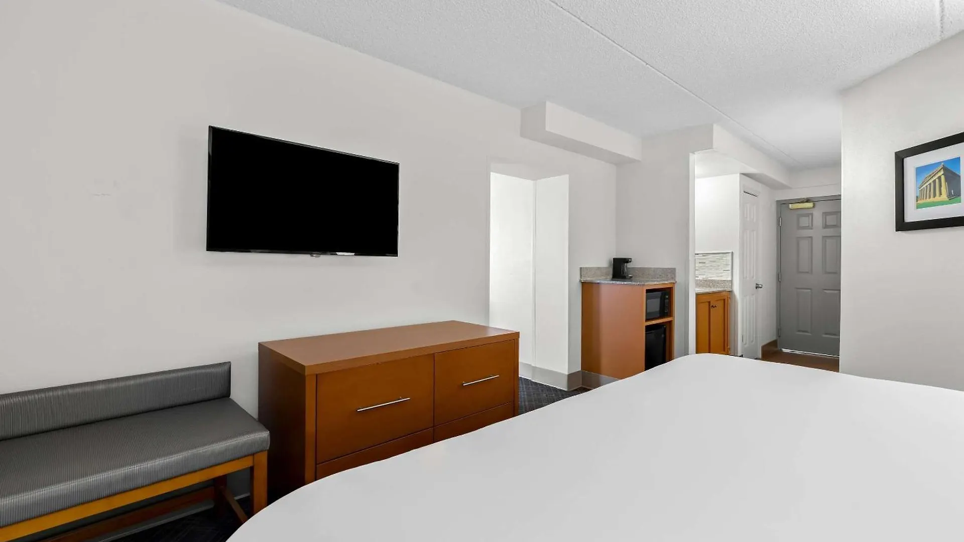 Comfort Inn & Suites Nashville Near Tanger Outlets I-24 Antioch