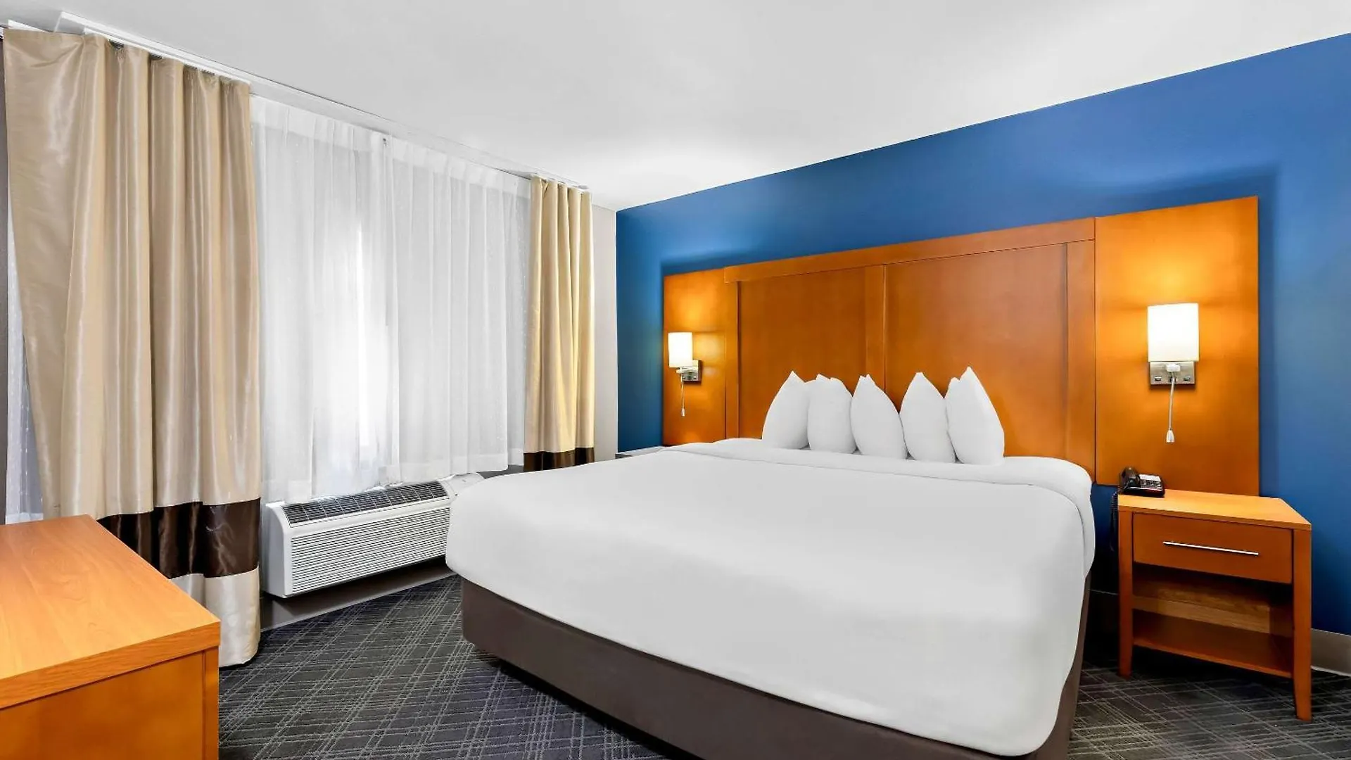 Comfort Inn & Suites Nashville Near Tanger Outlets I-24 Antioch