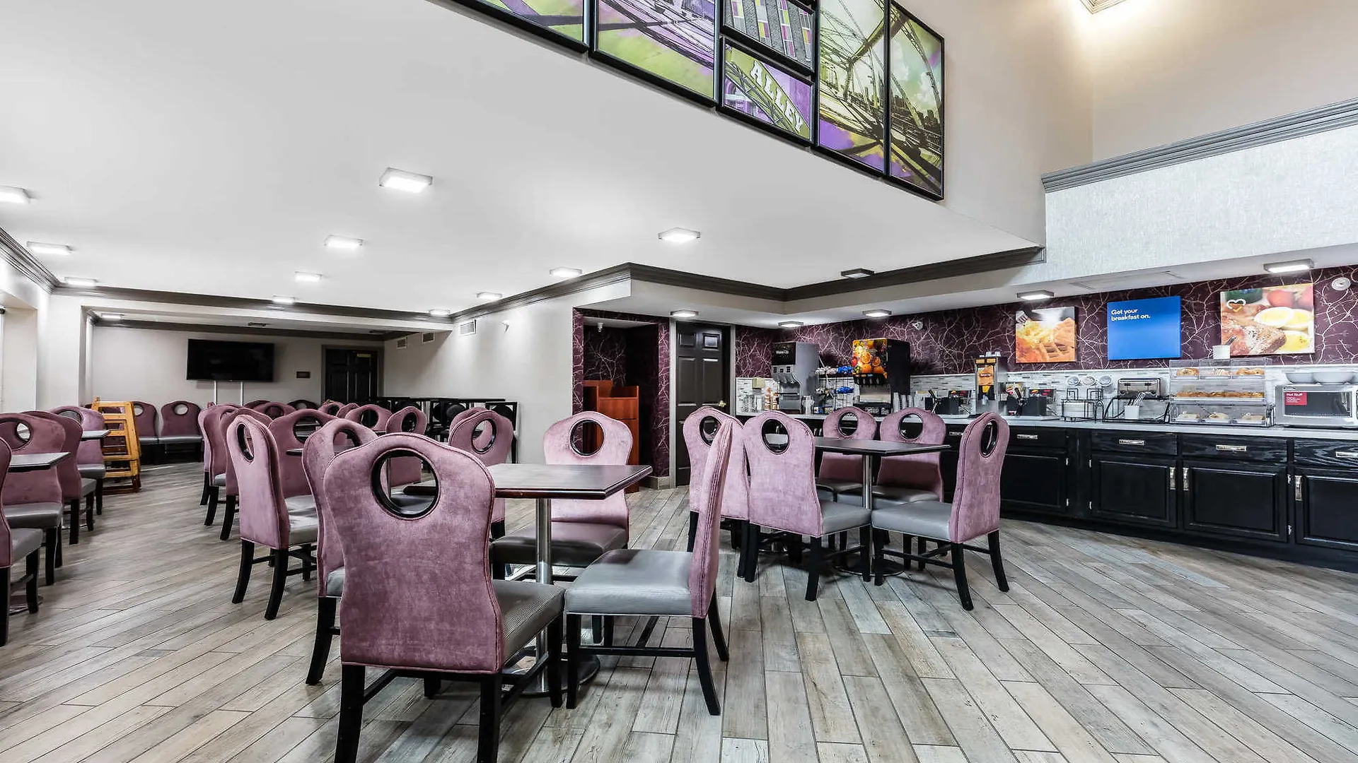 Comfort Inn & Suites Nashville Near Tanger Outlets I-24 Antioch Hotel