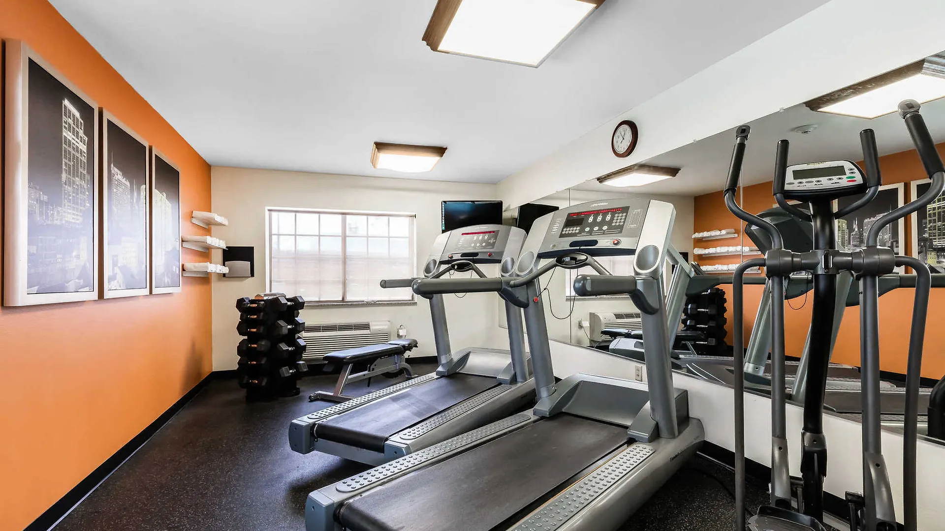 Comfort Inn & Suites Nashville Near Tanger Outlets I-24 Antioch