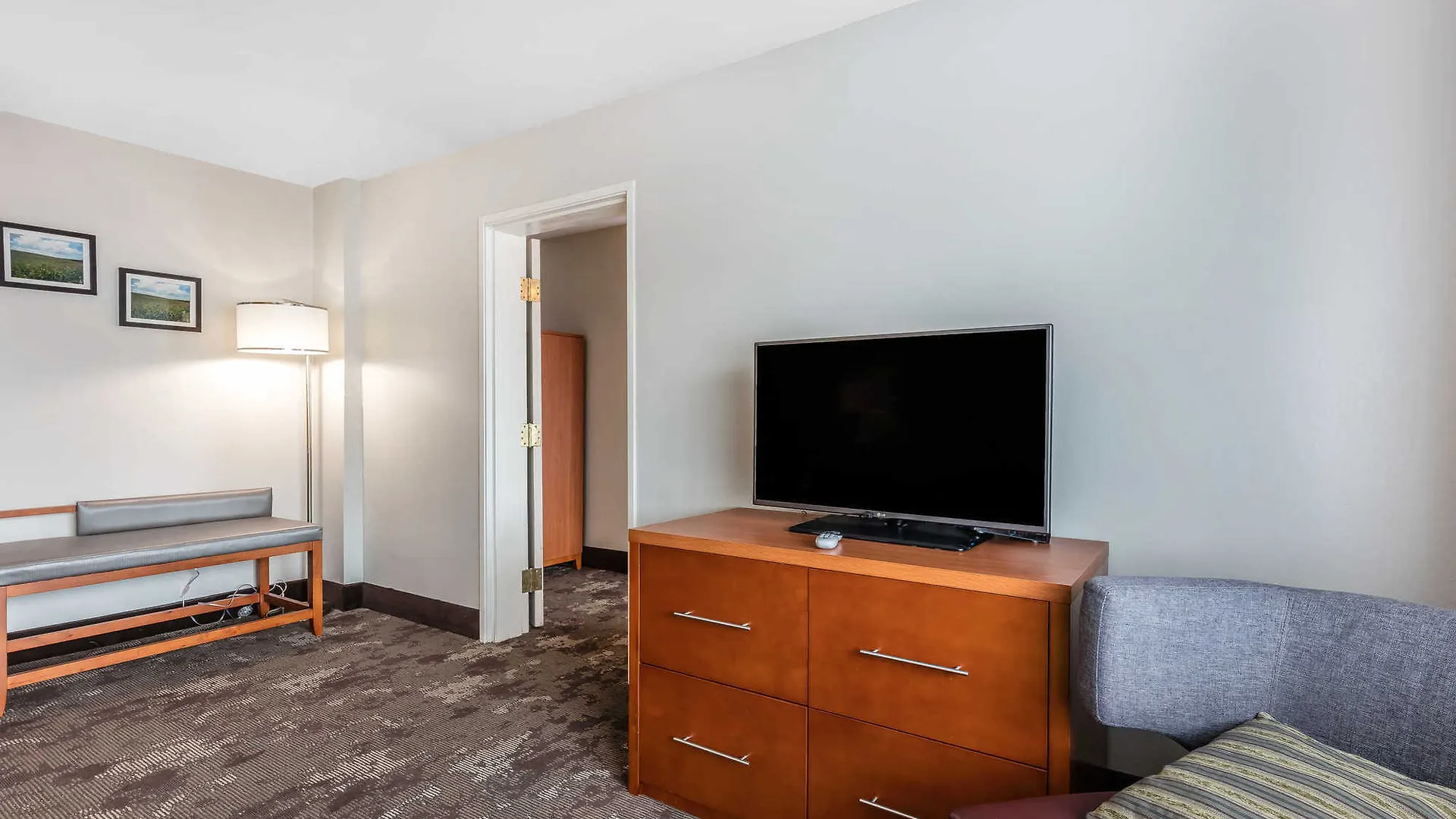 Hotel Comfort Inn & Suites Nashville Near Tanger Outlets I-24 Antioch
